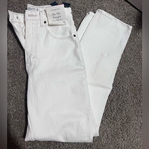 NWT Abercrombie Straight Leg Jeans